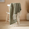 Decortieliving - Cozy Woven Throw 140x180cm | Soft Green with Tassels