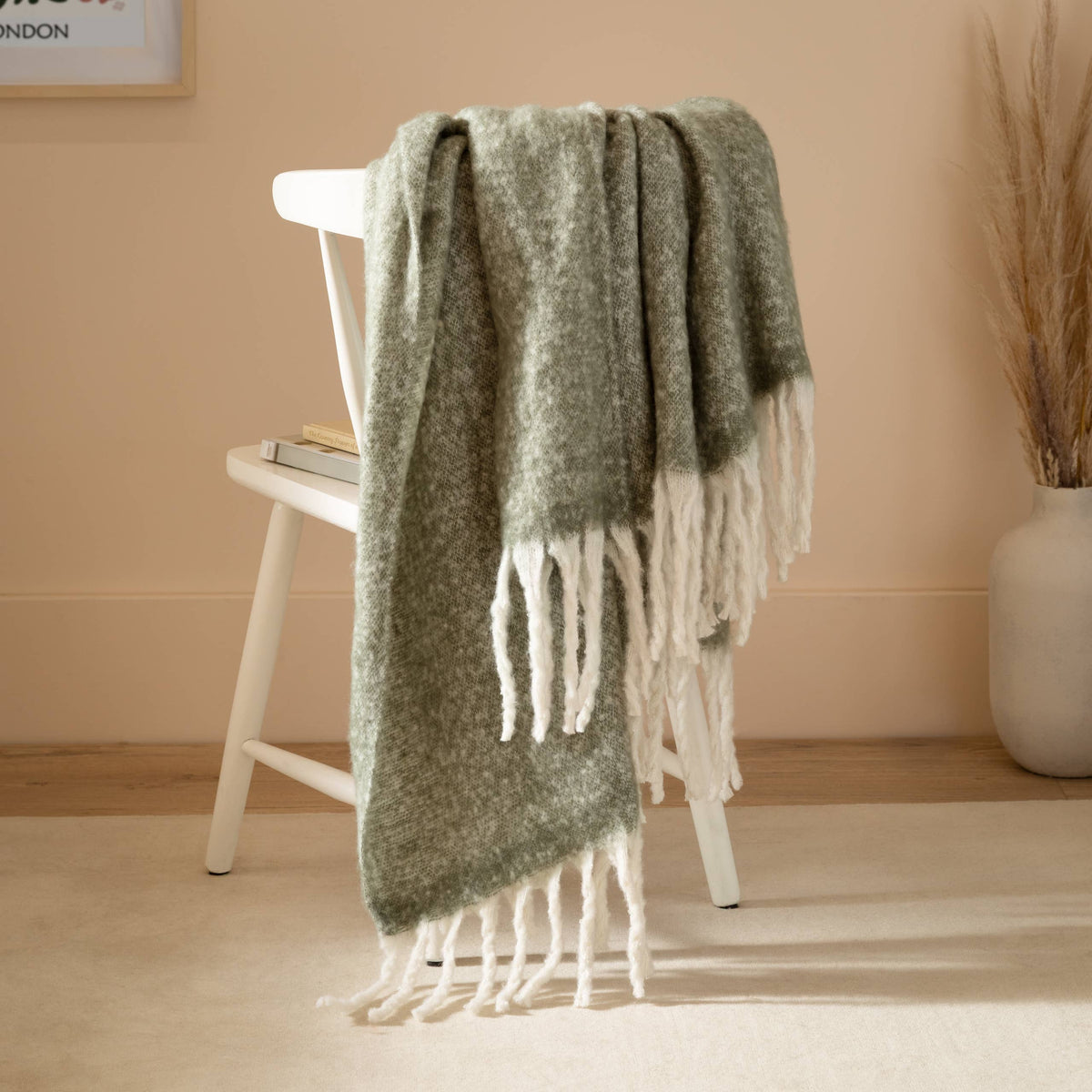 Decortieliving - Bedroom Set: Arch Bedside Table + Cozy Woven Throw