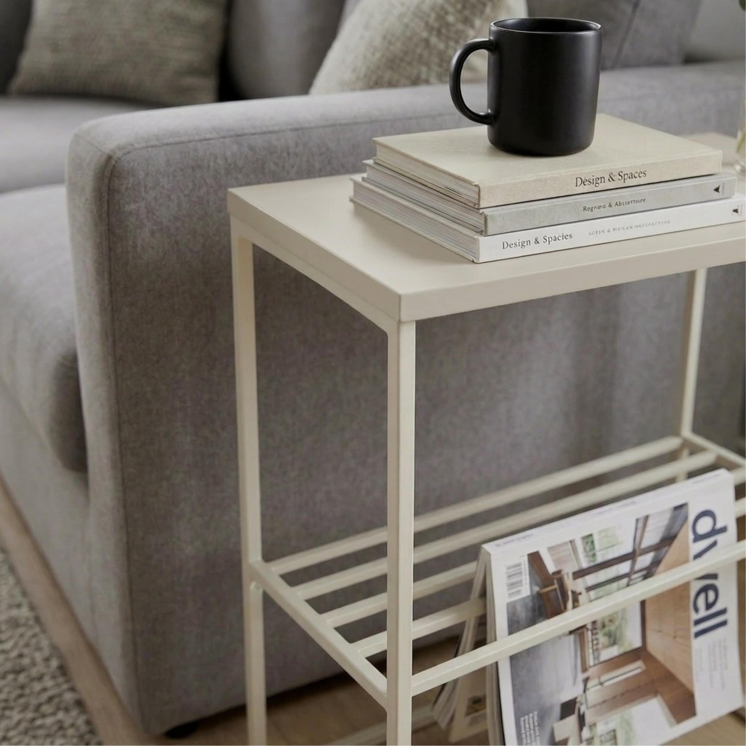 Table d'appoint Teno avec étagère de rangement