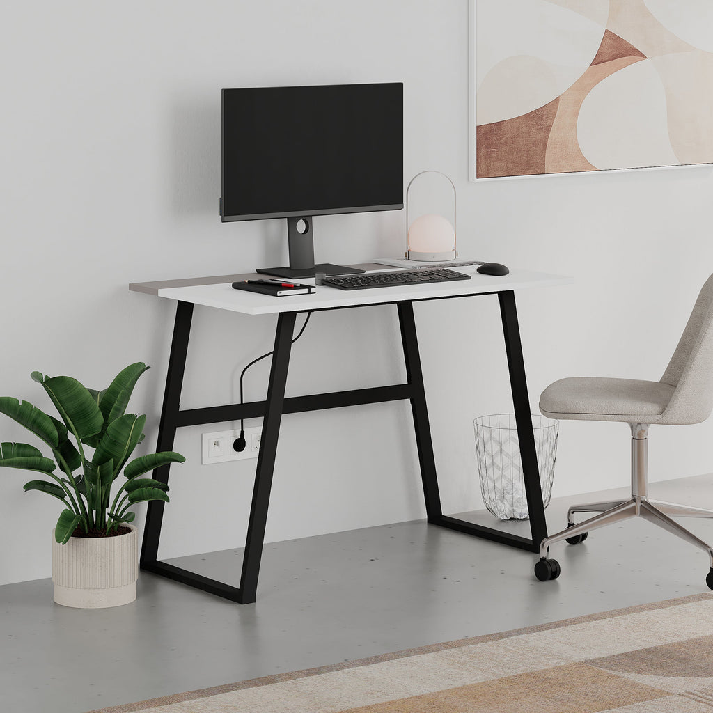 Bureau d'étude Kemre – Bureau d'ordinateur moderne pour la maison